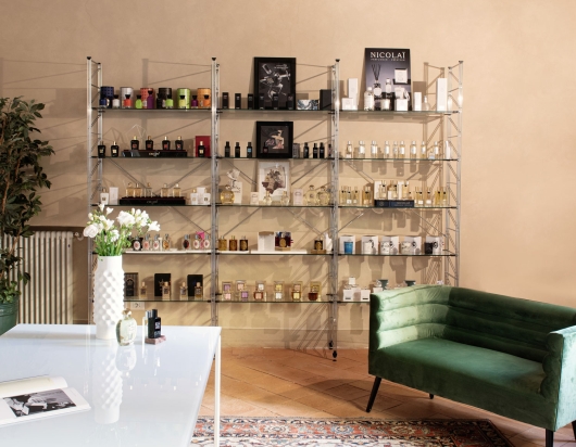 Nuove giornate di formazione per operatori del settore: fragranze e cosmetici